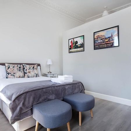 Modern Studio Apartment In Prime Central Location إدنبرة المظهر الخارجي الصورة