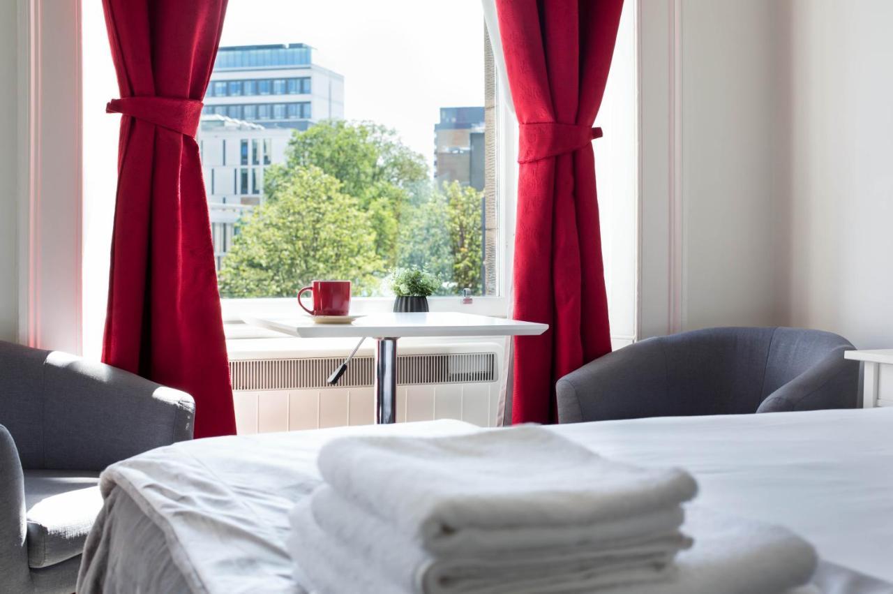 Modern Studio Apartment In Prime Central Location إدنبرة المظهر الخارجي الصورة